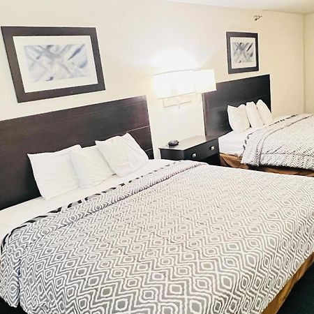 Pinckneyville Inn And Suites Extérieur photo