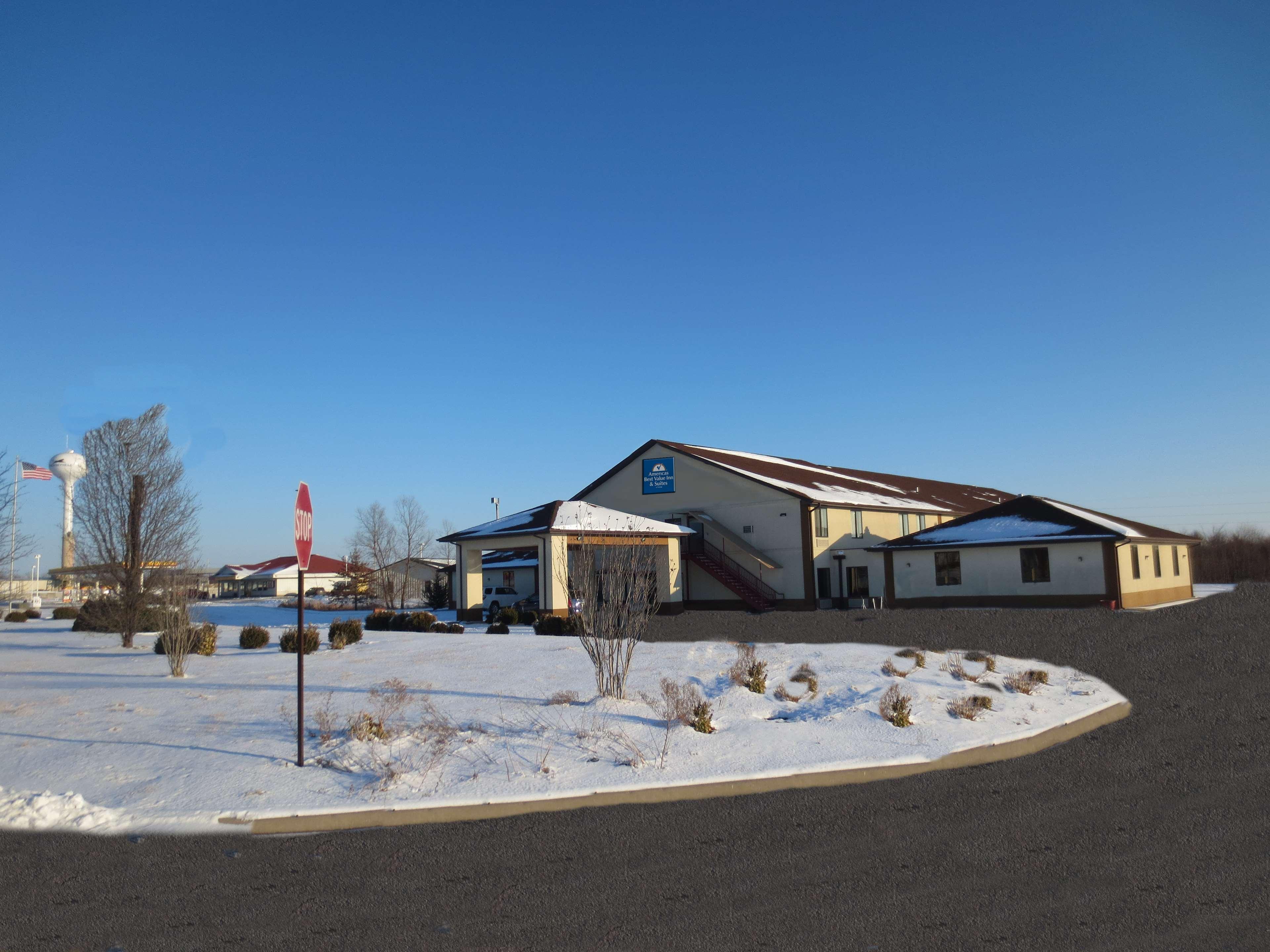 Pinckneyville Inn And Suites Extérieur photo