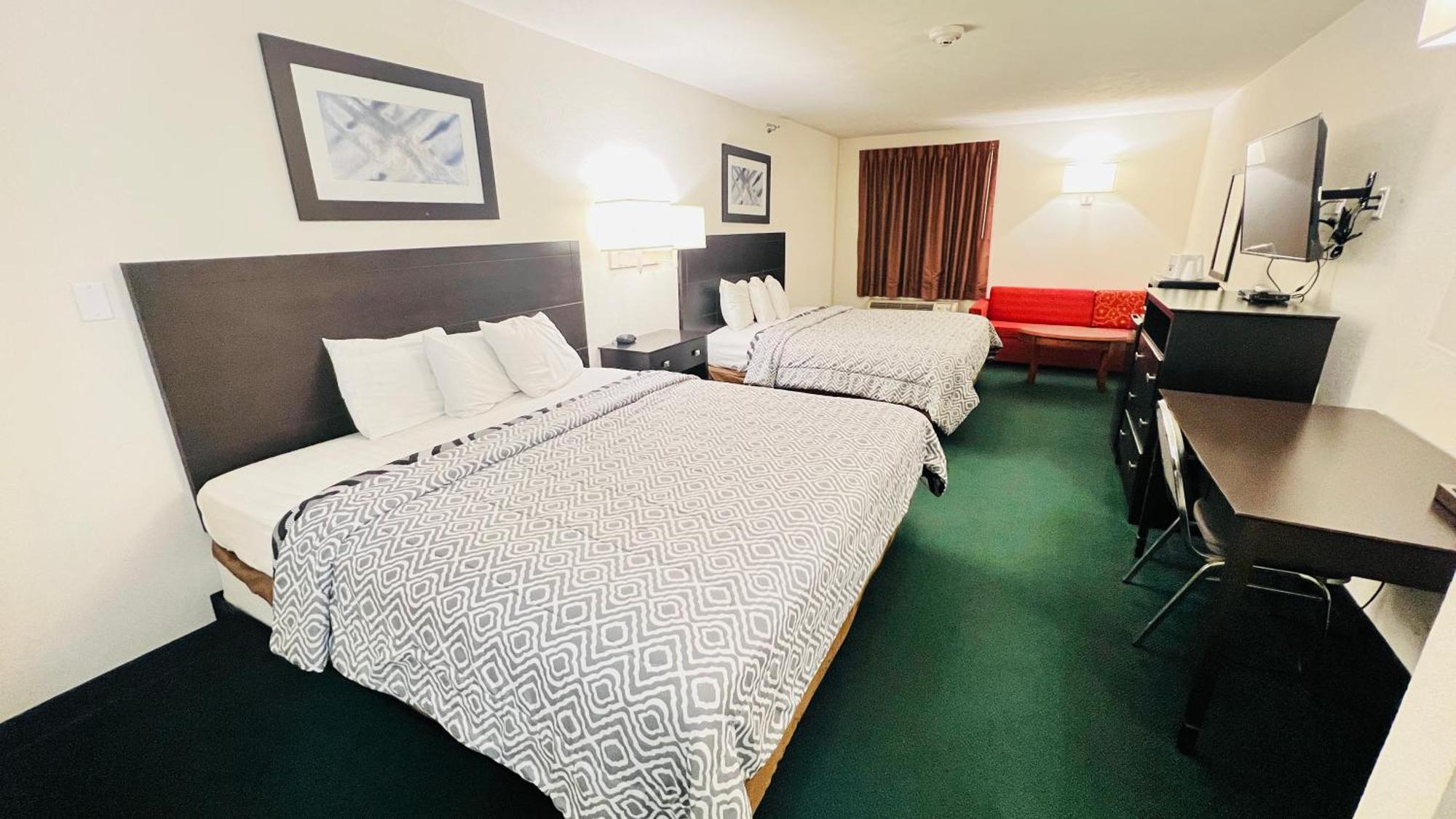 Pinckneyville Inn And Suites Extérieur photo