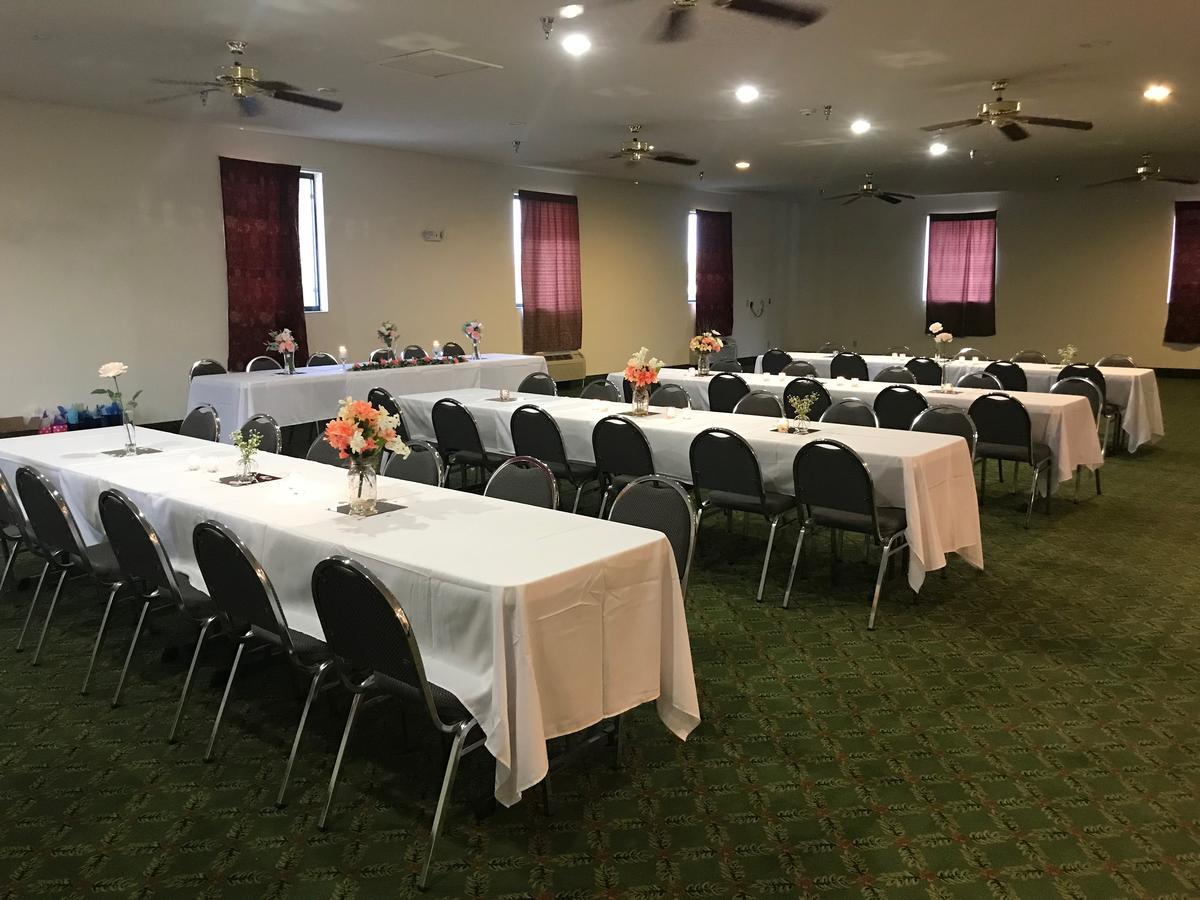 Pinckneyville Inn And Suites Extérieur photo
